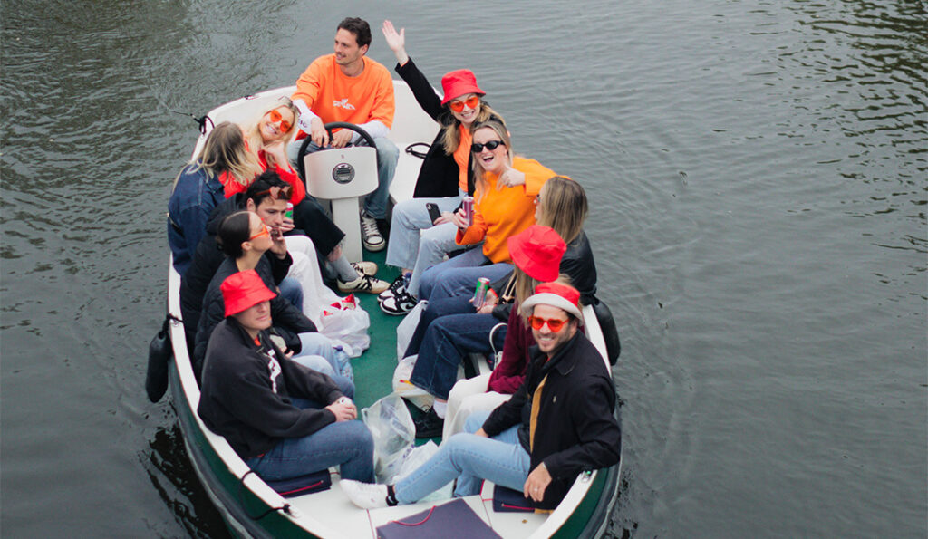 sloep huren koningsdag amsterdam