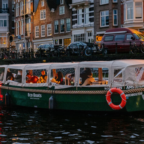 Boot met drinken amsterdam