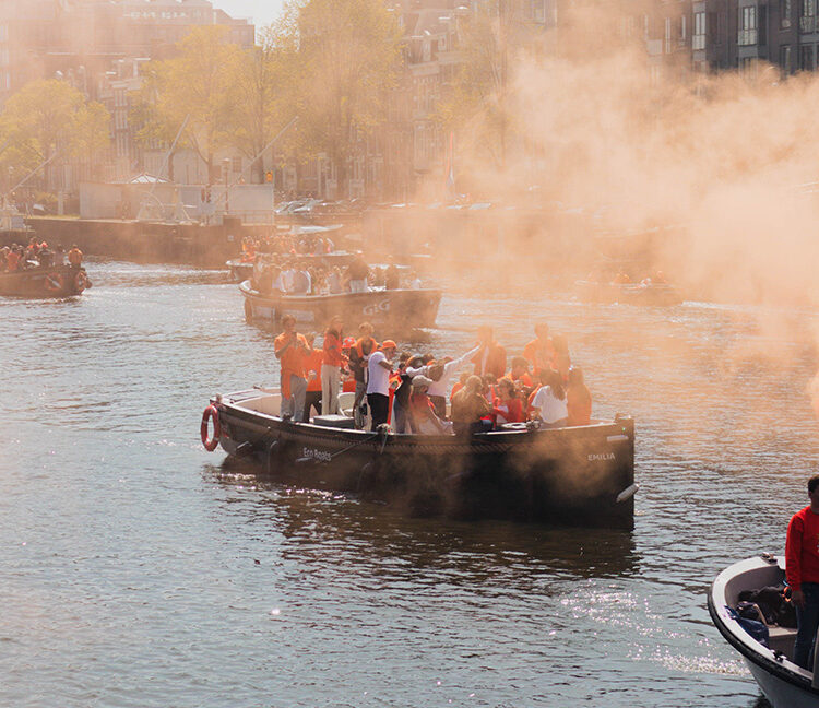 Koningsdag tour amsterdam