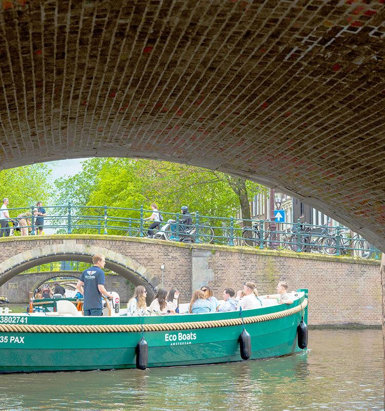 boat-tour-amsterdam-2