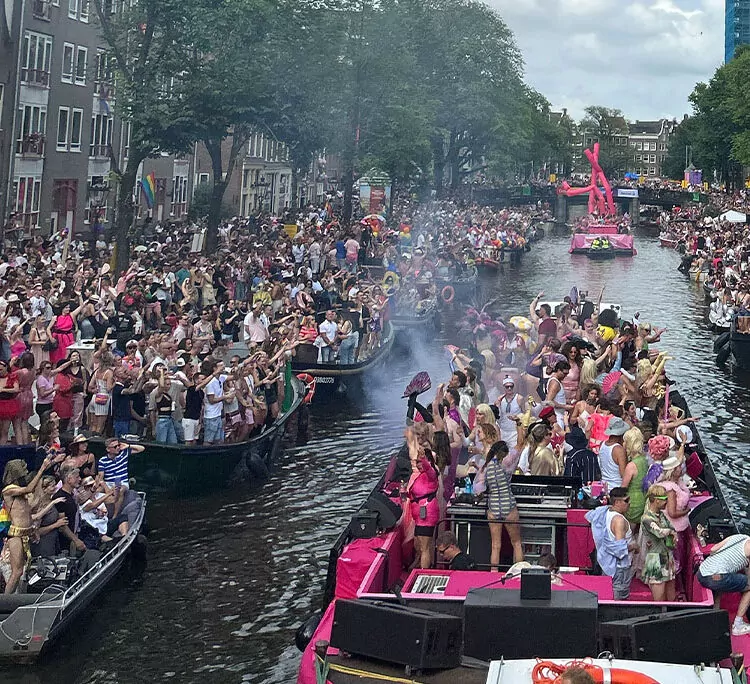 boat rental gay pride amsterdam