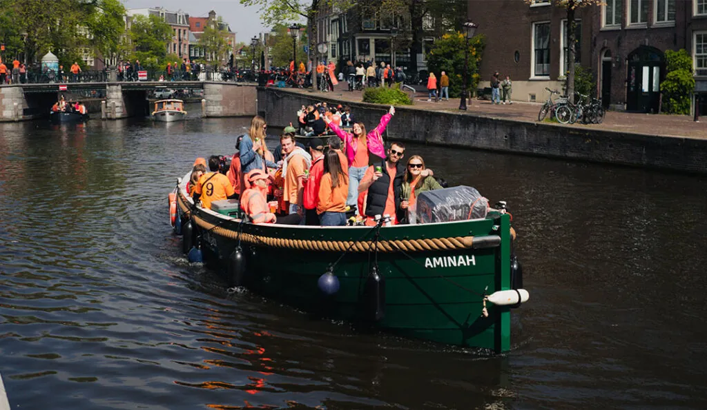 koningsdag amsterdam bootje huren