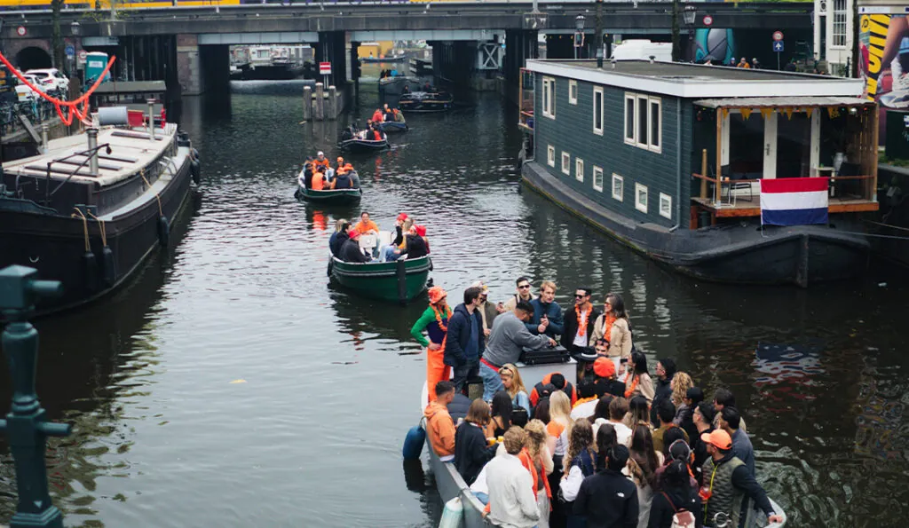 koningsdag vieren amsterdam