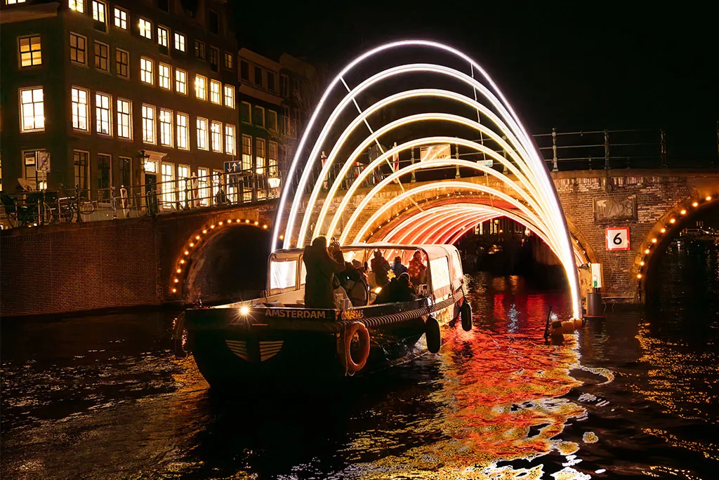 amsterdam light festival boot