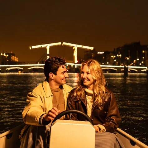 rent boat amsterdam