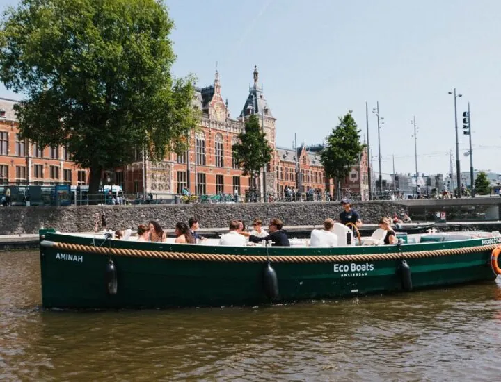 Privé boot met schipper huren